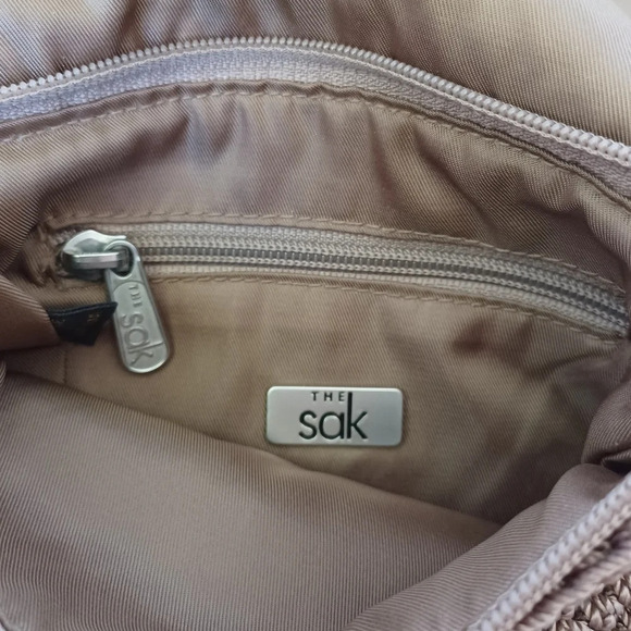 The Sak Crochet Small Crossbody Boho Coastal Cowgirl Minimalist Indie Sleeze - Picture 4 of 4